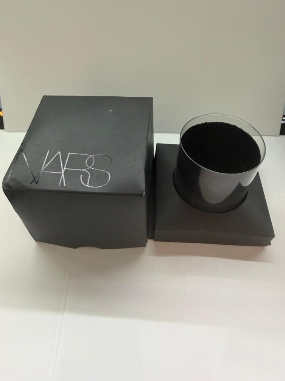 NARS Botan Kabuki Brush # 20 Brand New in Box